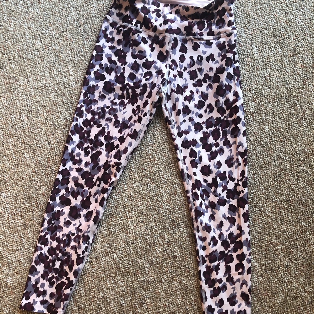 Never worn Calvin Klein Leggings